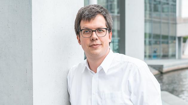Lukas Köhler im Berliner Regierungsviertel.